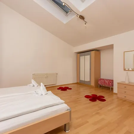 Maria Stewart Apartment Schladming