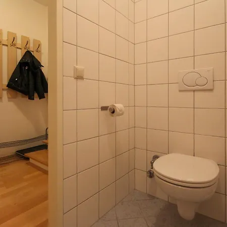 Maria Stewart Apartment *